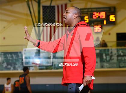 Thumbnail 1 in Crossroads vs. Taft (St. Monica Tournament) photogallery.