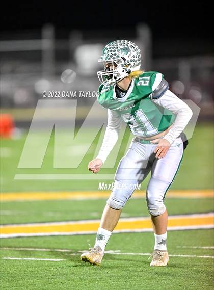 Thumbnail 1 in Santo vs Seymour (Texas UIL 2A-2 Bi-District) photogallery.