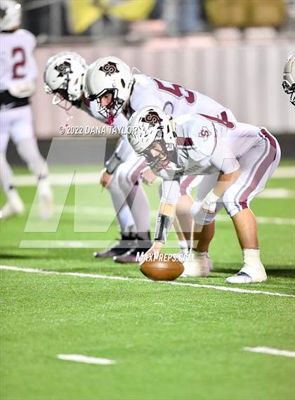 Thumbnail 3 in Santo vs Seymour (Texas UIL 2A-2 Bi-District) photogallery.