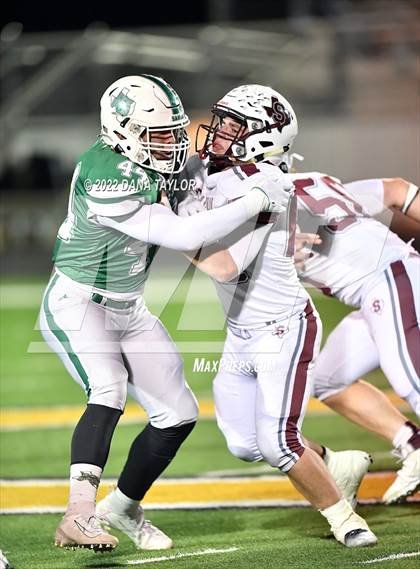 Thumbnail 2 in Santo vs Seymour (Texas UIL 2A-2 Bi-District) photogallery.