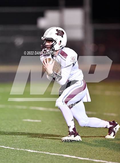 Thumbnail 1 in Santo vs Seymour (Texas UIL 2A-2 Bi-District) photogallery.