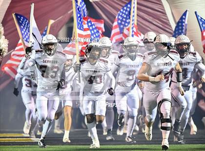 Thumbnail 1 in Santo vs Seymour (Texas UIL 2A-2 Bi-District) photogallery.
