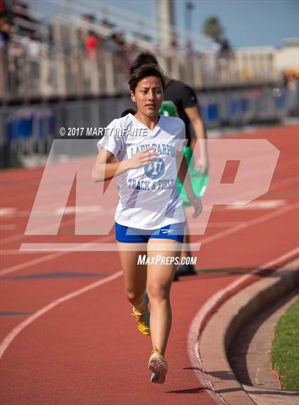 Thumbnail 1 in Tarpon Relays photogallery.