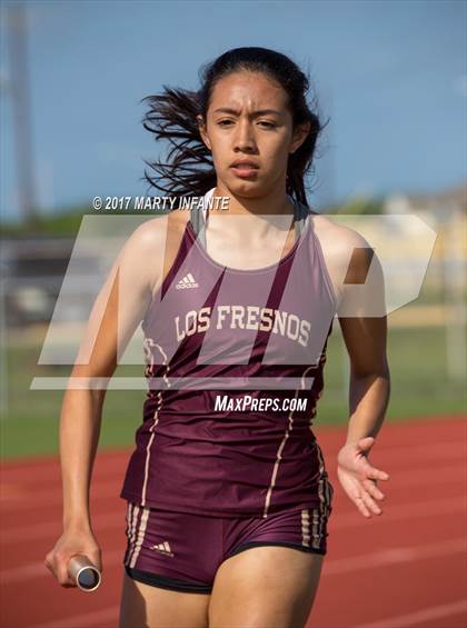 Thumbnail 2 in Tarpon Relays photogallery.