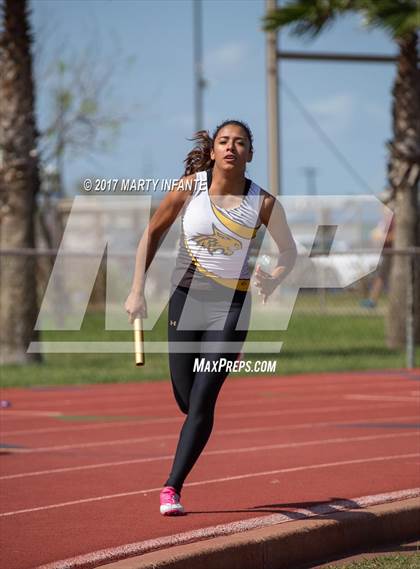 Thumbnail 2 in Tarpon Relays photogallery.