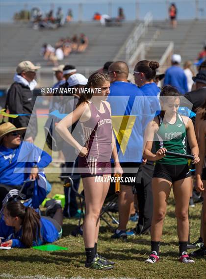 Thumbnail 1 in Tarpon Relays photogallery.