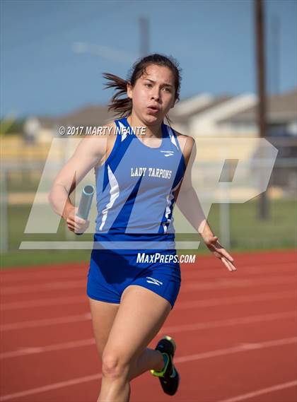 Thumbnail 3 in Tarpon Relays photogallery.