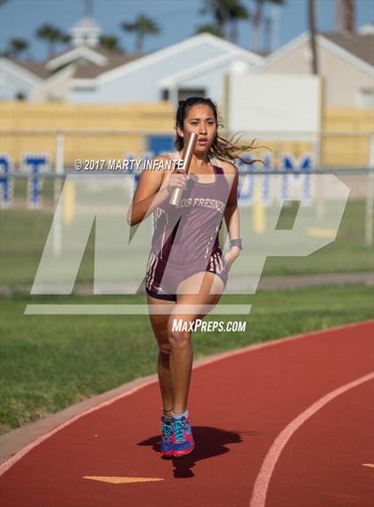 Thumbnail 1 in Tarpon Relays photogallery.