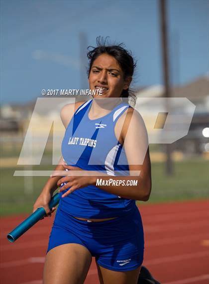 Thumbnail 1 in Tarpon Relays photogallery.