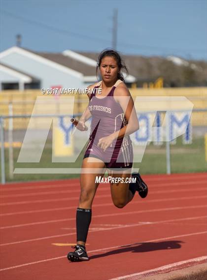 Thumbnail 2 in Tarpon Relays photogallery.