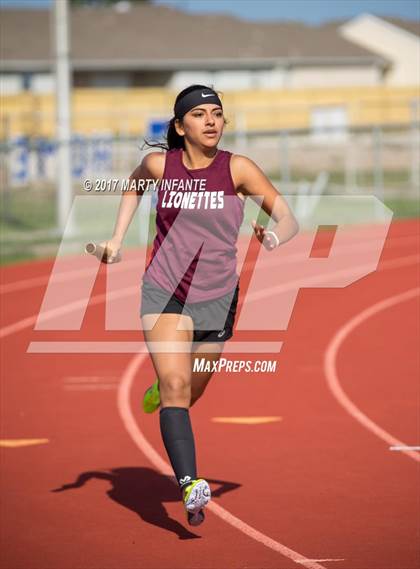 Thumbnail 3 in Tarpon Relays photogallery.