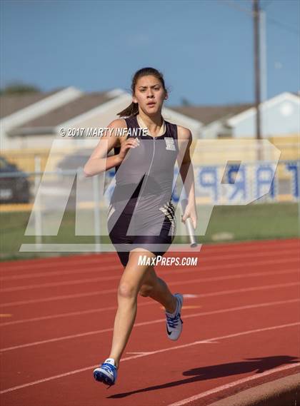 Thumbnail 1 in Tarpon Relays photogallery.