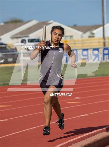 Thumbnail 3 in Tarpon Relays photogallery.