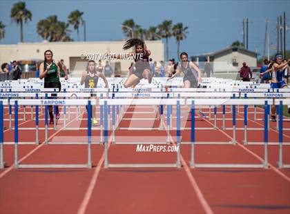 Thumbnail 1 in Tarpon Relays photogallery.