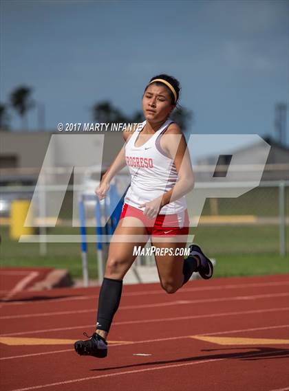 Thumbnail 1 in Tarpon Relays photogallery.