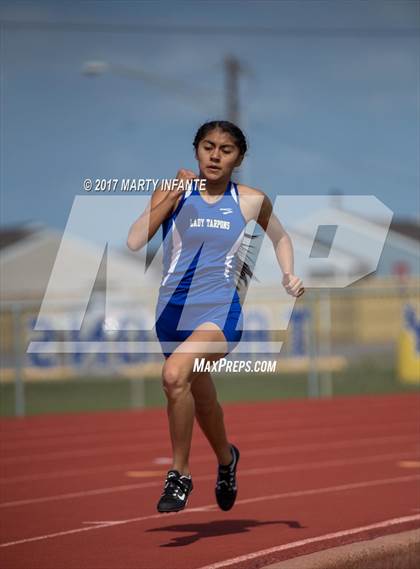 Thumbnail 1 in Tarpon Relays photogallery.