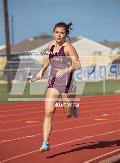 Thumbnail 2 in Tarpon Relays photogallery.