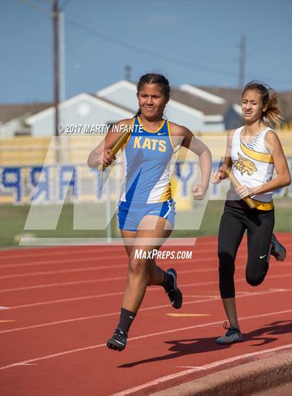 Thumbnail 3 in Tarpon Relays photogallery.
