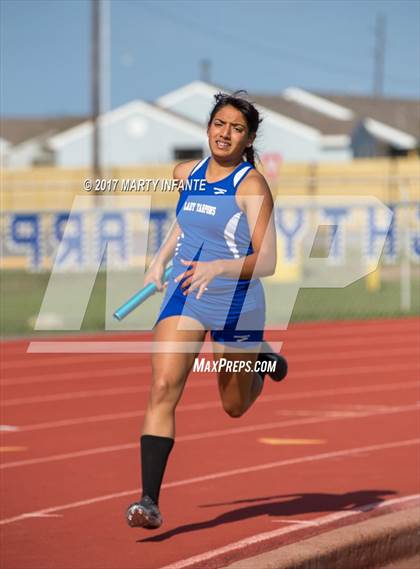 Thumbnail 2 in Tarpon Relays photogallery.