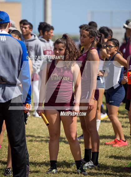 Thumbnail 2 in Tarpon Relays photogallery.