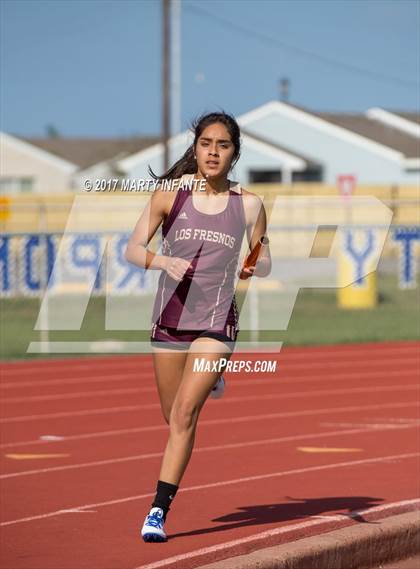 Thumbnail 2 in Tarpon Relays photogallery.