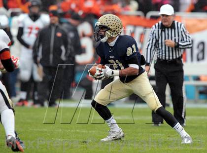 Thumbnail 3 in Dallas Jesuit vs. Rockwall (UIL 5A Area Playoff) photogallery.