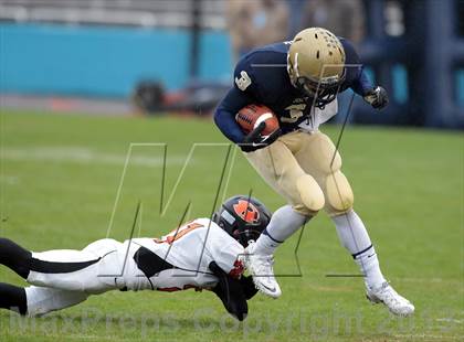 Thumbnail 1 in Dallas Jesuit vs. Rockwall (UIL 5A Area Playoff) photogallery.