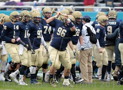 Thumbnail 2 in Dallas Jesuit vs. Rockwall (UIL 5A Area Playoff) photogallery.