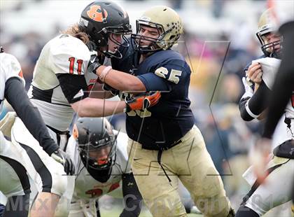 Thumbnail 2 in Dallas Jesuit vs. Rockwall (UIL 5A Area Playoff) photogallery.