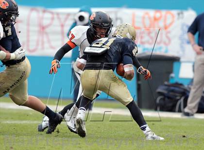 Thumbnail 2 in Dallas Jesuit vs. Rockwall (UIL 5A Area Playoff) photogallery.