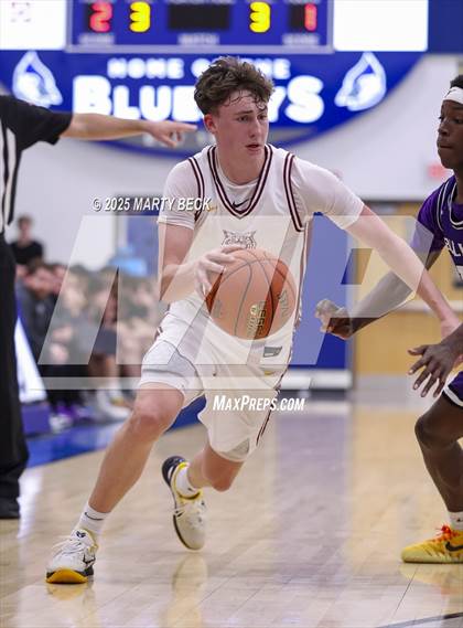 Thumbnail 1 in Fayetteville vs Logan-Rogersville (Bill Rowe's Queen City Classic) photogallery.