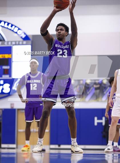 Thumbnail 2 in Fayetteville vs Logan-Rogersville (Bill Rowe's Queen City Classic) photogallery.