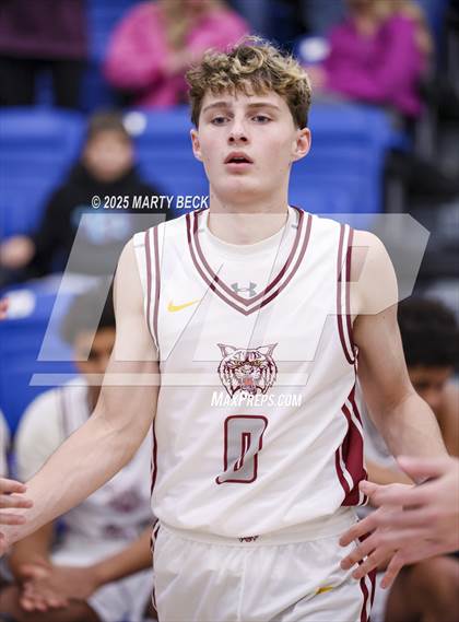 Thumbnail 1 in Fayetteville vs Logan-Rogersville (Bill Rowe's Queen City Classic) photogallery.