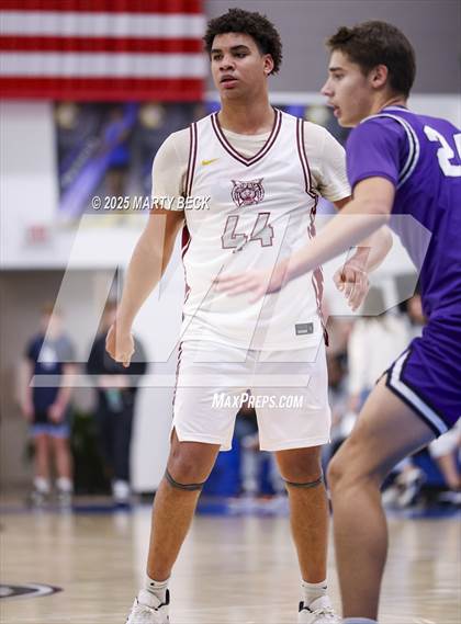 Thumbnail 3 in Fayetteville vs Logan-Rogersville (Bill Rowe's Queen City Classic) photogallery.