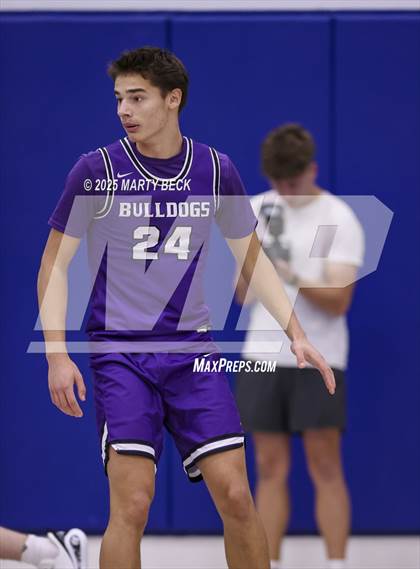 Thumbnail 3 in Fayetteville vs Logan-Rogersville (Bill Rowe's Queen City Classic) photogallery.