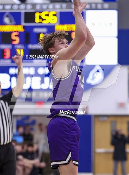 Thumbnail 1 in Fayetteville vs Logan-Rogersville (Bill Rowe's Queen City Classic) photogallery.