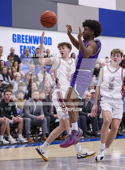 Thumbnail 2 in Fayetteville vs Logan-Rogersville (Bill Rowe's Queen City Classic) photogallery.