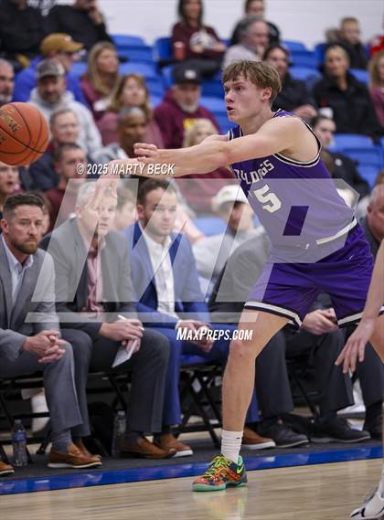 Thumbnail 3 in Fayetteville vs Logan-Rogersville (Bill Rowe's Queen City Classic) photogallery.