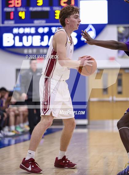 Thumbnail 2 in Fayetteville vs Logan-Rogersville (Bill Rowe's Queen City Classic) photogallery.