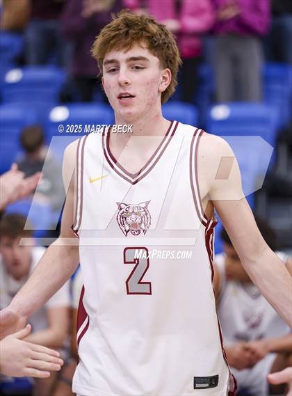 Thumbnail 2 in Fayetteville vs Logan-Rogersville (Bill Rowe's Queen City Classic) photogallery.