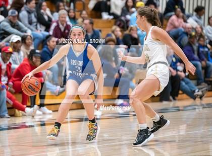 Thumbnail 2 in Indianapolis Bishop Chatard @ Cathedral photogallery.