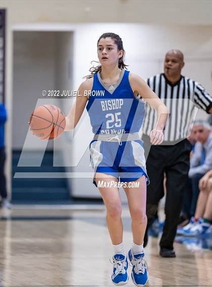 Thumbnail 1 in Indianapolis Bishop Chatard @ Cathedral photogallery.