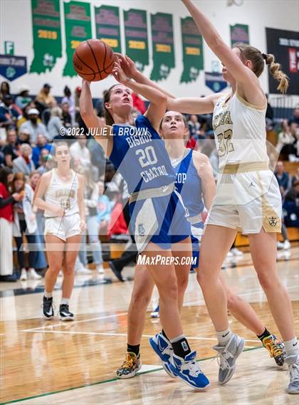 Thumbnail 2 in Indianapolis Bishop Chatard @ Cathedral photogallery.