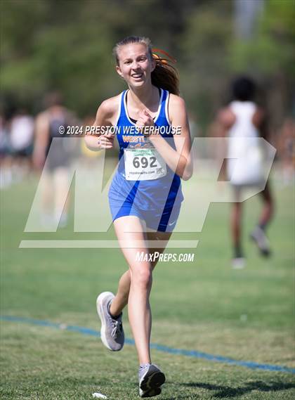 Thumbnail 2 in Moorpark Invitational (Junior) photogallery.