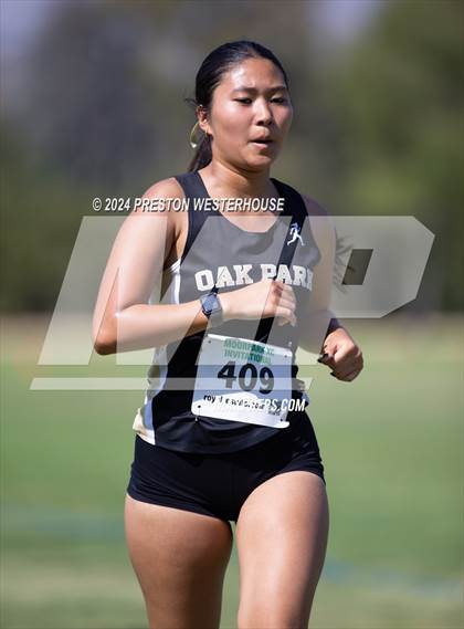 Thumbnail 1 in Moorpark Invitational (Junior) photogallery.