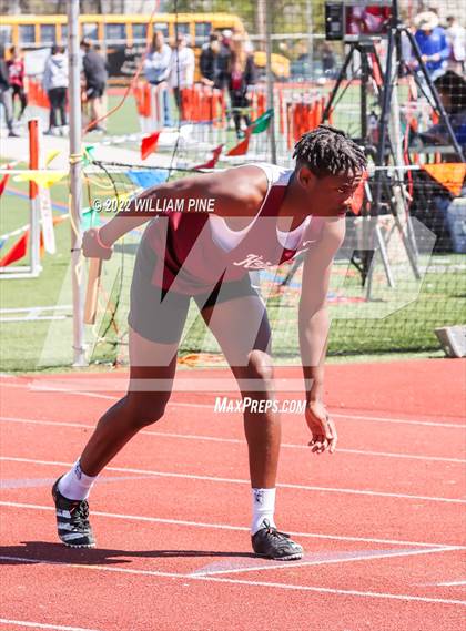 Thumbnail 3 in Kingston Tiger Relays (Boys Morning Races) photogallery.
