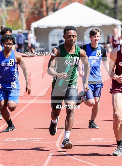 Thumbnail 3 in Kingston Tiger Relays (Boys Morning Races) photogallery.
