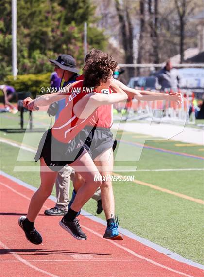 Thumbnail 2 in Kingston Tiger Relays (Boys Morning Races) photogallery.