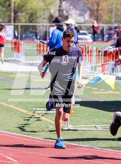 Thumbnail 2 in Kingston Tiger Relays (Boys Morning Races) photogallery.