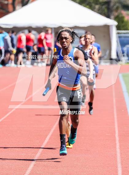 Thumbnail 3 in Kingston Tiger Relays (Boys Morning Races) photogallery.